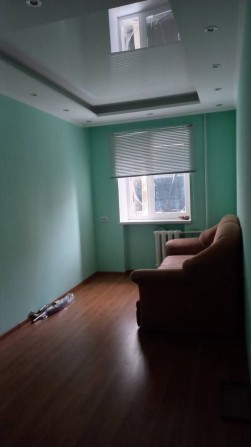 Продам комнату в коммуне, Сегедская 15А, Армейская, парк Победы - фото 1