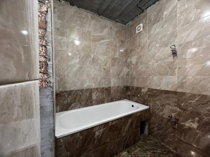 Продам 1к квартиру  з частковим ремонтом в ЖК Синергія Сіті! - фото 1