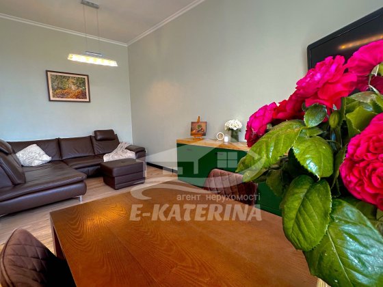 Продам 3 к кв індивідуальне опалення, власний Камін та Барбекю.Видова Бровары