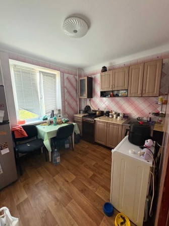 Продаж 2х кімнатної квартири з великою кухнею / молодіжний - фото 1