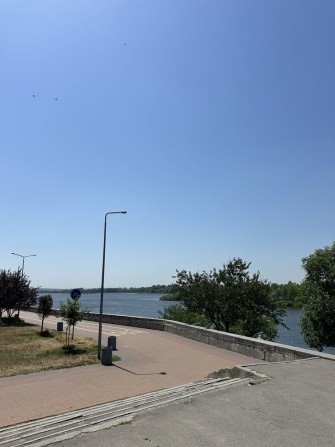 Продаж 2х кімн.квартири в центрі з видом на р.Дніпро - фото 1