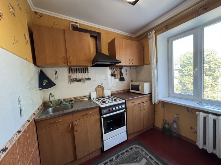 Продам 2 кімнатну каартиру - фото 1