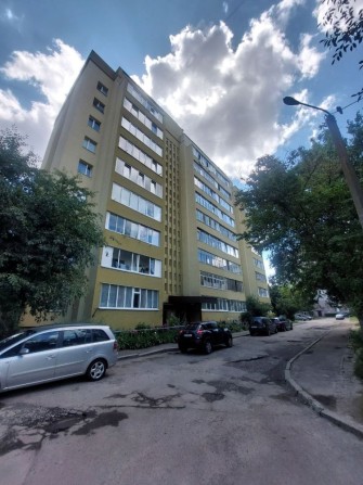 Продаж 2 кімнатної квартири,вул. Кравчука - фото 1