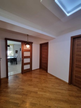 Продам 3-кімнатну квартиру - фото 1