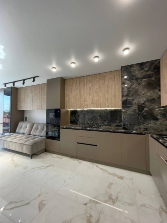 Продаж!Розкішна 2-кімнатна квартира в ЖК Family Plaza! - фото 1