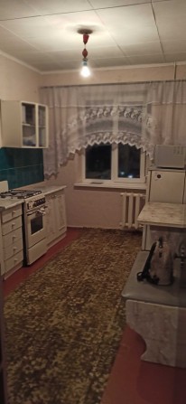 Продам 3 кімнатну на Ластівкі - фото 1