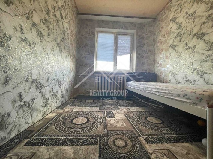 Продається 2-кімнатна квартира в ЦМ районі, вул. Купріна - фото 1