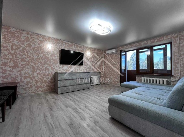 Продаж 1к квартири з ремонтом, технікою та меблями (вул.Героїв АТО) - фото 1