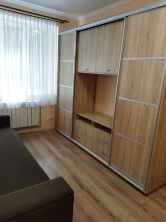 Квартира з ремонтом та балконом, поряд ліс та чисте повітря! - фото 1