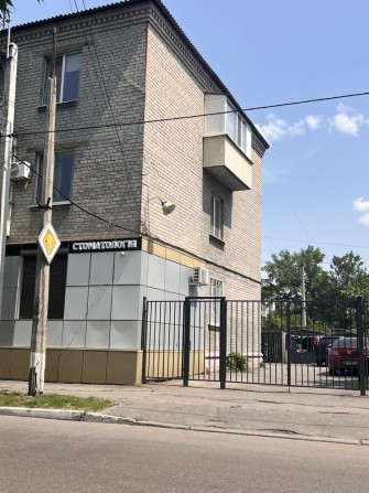 Продам квартиру в центрі Кременчука - фото 1