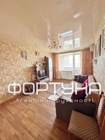 Алмазний, 2-кім в Цегляному будинку! Ліфт! - фото 1