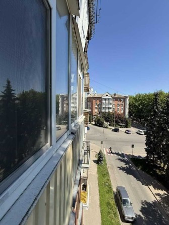 Центр, 2к квартира, 51 кв/м, поверх 4/5, цегляний будинок - фото 1