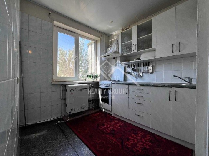 Продаж 4к квартири з автономним опаленням на Артемі - фото 1