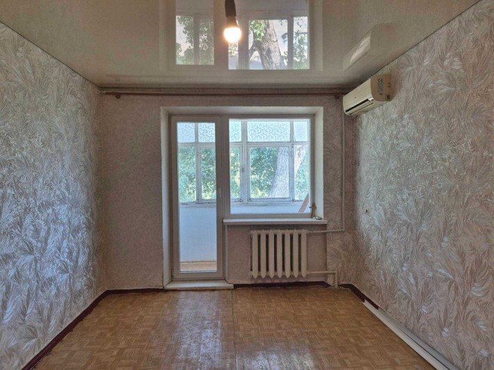 Продаю квартиру на Соцгороде (ост. Театральная, Соборности, Косиора) - фото 1
