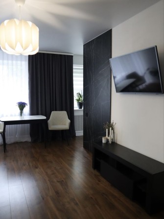 Продам 3-кімнатну квартиру в центрі міста Суми - фото 1