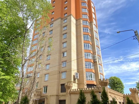 Новобудова в парковій зоні , Центр . Продаж каартири Кременчуг