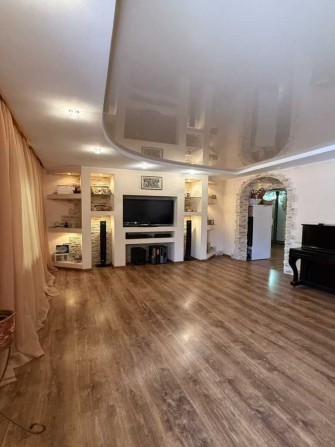 3 к квартира косметичний ремонт, котел ,119 кв.м. 2005 рік - фото 1