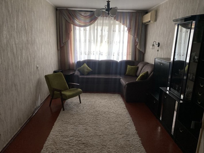 Продам Трехкомнатную квартиру на Таврическом - фото 1