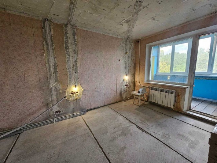 Продаётся 2-комнатная квартира, ул. Дорошенка/ Автовокзал - фото 1
