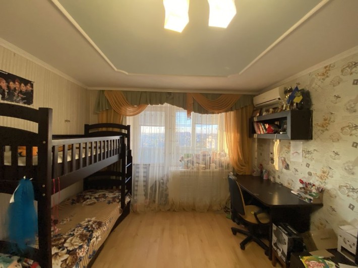 Продам 2-х кімнатну квартиру - фото 1