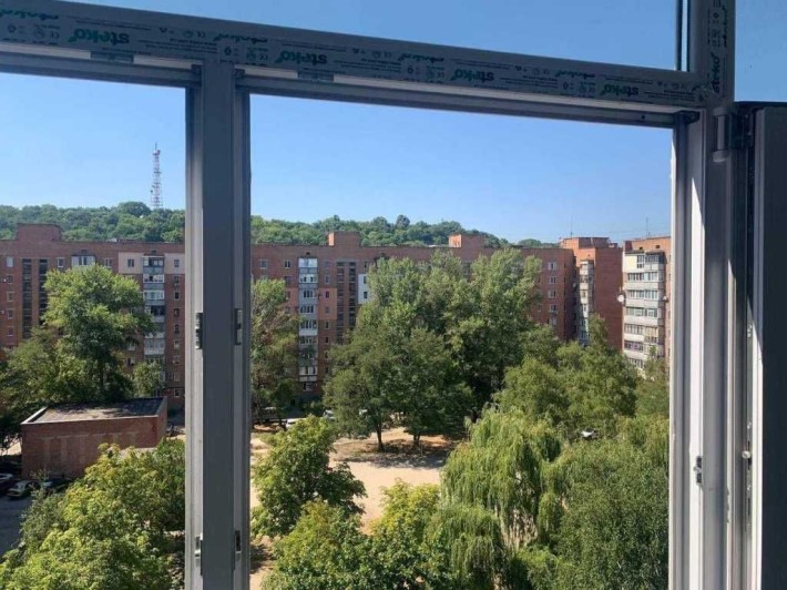 Продаж 3 кімнатної квартири на Леваді - фото 1