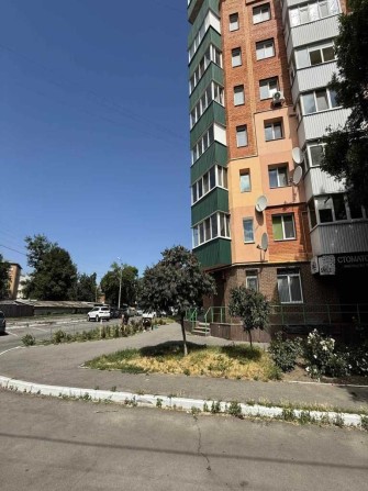 3к квартира на Подолі в цегляному будинку - фото 1