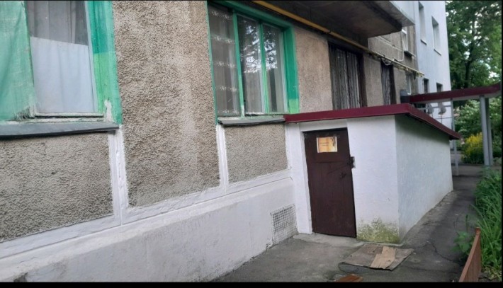 Браілки. Продаж 1-но кім, квартири, поруч з ринком та зупинкою. - фото 1