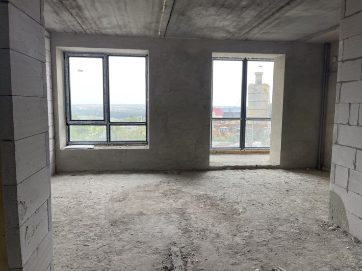 Продаж квартири 2 кімнати + кухня студія - фото 1
