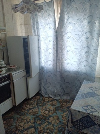 Продам квартиру 2-х кімнатну вул.Лавреньова 4/9, 50м2 - фото 1