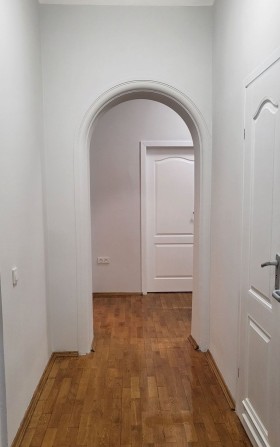 Є- відновлення. Продаж 3х кімнатної сталінки на Соцмісті. - фото 1