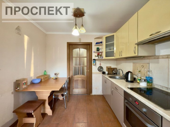 Продам 3-кімн квартиру вул. Заливна, 7 ( ресторан «Здибанка» ) - фото 1