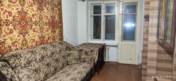 Продається 2 кімн сталінка Ювілейна Юність вул. Каспійска. 2/3 пов. - фото 1