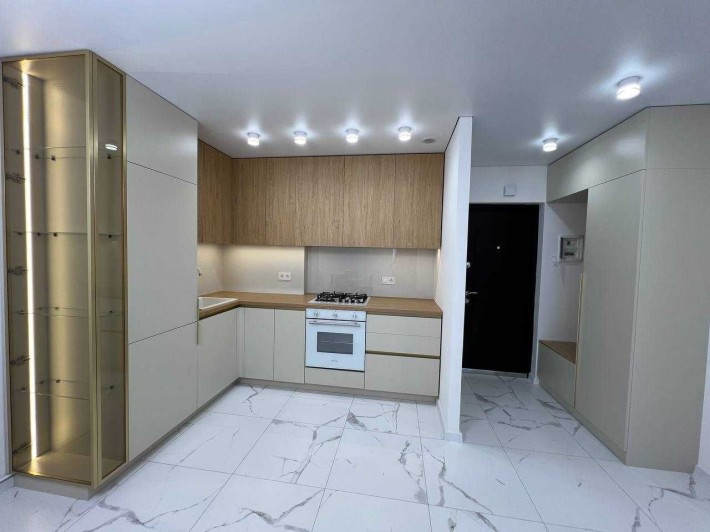 Продаж 2 кімнатної квартири - фото 1