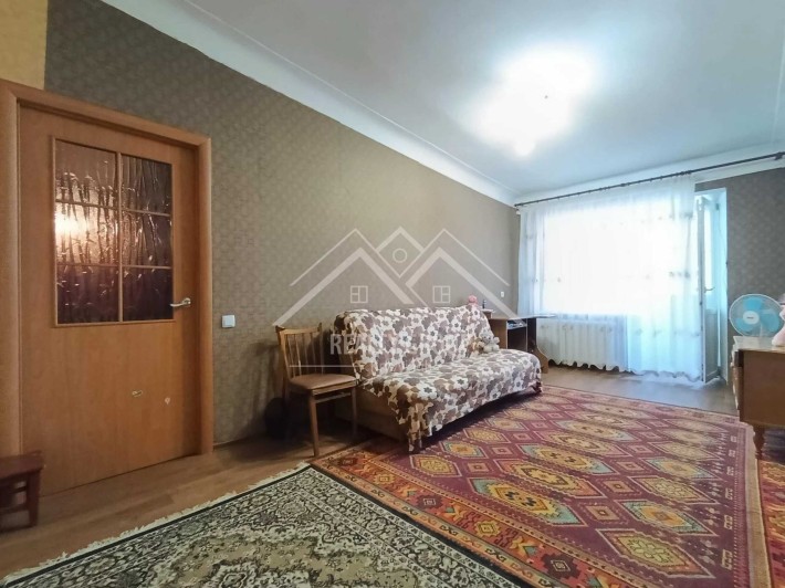 Продаж чудова 2к квартира на 17му кварталі. - фото 1