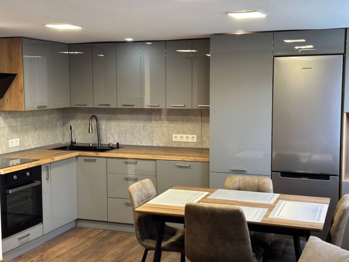 Продаж 2-х рівневної квартири + 2 кімнати - фото 1