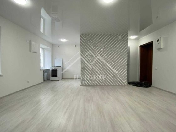 Продаж 1к студії з новим ремонтом в Покровському р-ні Кривий Ріг