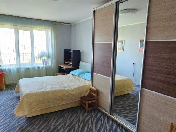 Продаж 4 кімнатної квартири вул. Руська 209 Черновцы