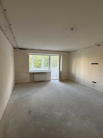 3к квартира Браїлки, 2/5 поверх, цегла, під чистову обробку - фото 1