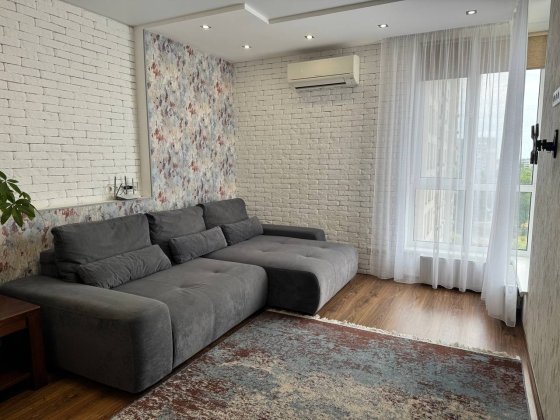 Продаж 2к квартири  біля метро Іподром на вул. Степана Рудницького (Академіка Вільямса) 19/14  ЖК Ве Киев