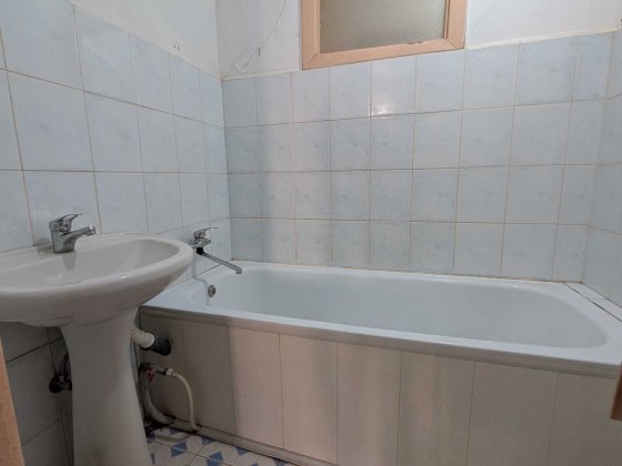 3-кімн чешка вул.Героїв Майдану, 97  (р-н вул.Комарова) Черновцы