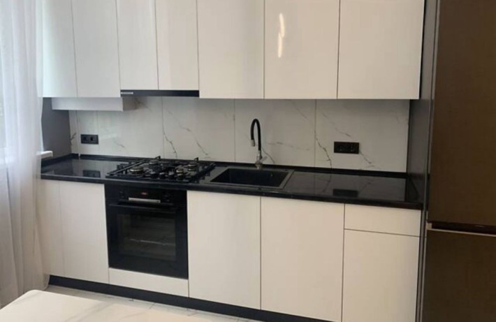 Продаж 1кім квартири неподалік центру - фото 1