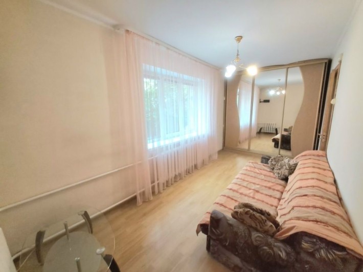 Продам 2 кім. квартиру на Ст.Бандери! - фото 1