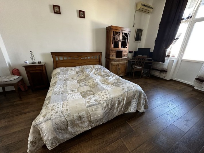 Продам 3-к квартиру по вул. Сковороди - фото 1