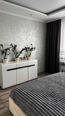 Продаж 3-кімнатної квартири з ремонтом в новобудові. Вул. Дворецька 46 - фото 1