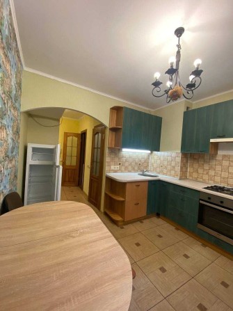 Продам 2-х кімнатну квартиру з ремонтом - фото 1