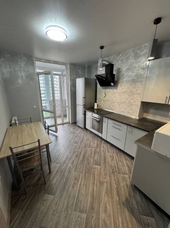 Продаж готової 1 кімнатної квартири в Bridge Tower! - фото 1