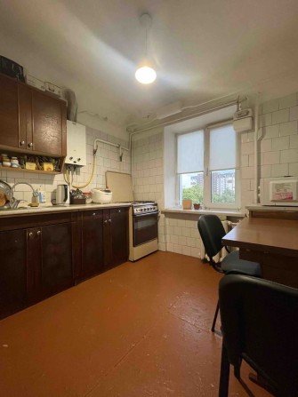 Продам 2-х кімнатну квартиру в центрі - фото 1