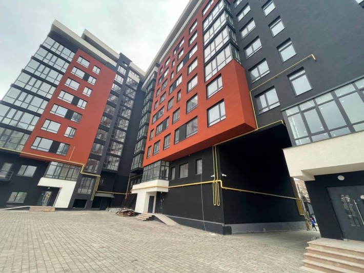 Продаж 1кім квартири в центрі міста! - фото 1