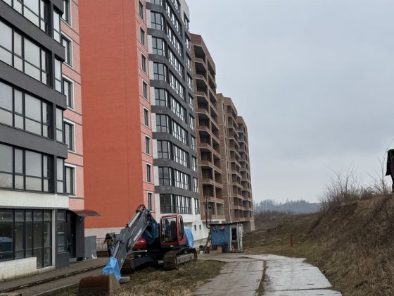 Продам 1-кімнатну новобудову по вул. Рівненська, 7 (переуступка) Черновцы