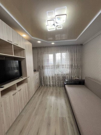 Продаж 1 Кім. Квартири на Карнаухова - фото 1